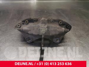 Tesla Model S Bremszange links hinten O216019 foto 2