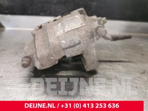 Tesla Model S Remklauw (Tang) rechts-achter O216049 foto 2
