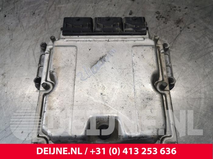 Renault Master Computer Motormanagement O216052