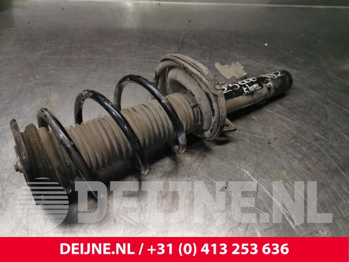Volvo V40 Schokdemperpoot rechts-voor O216071