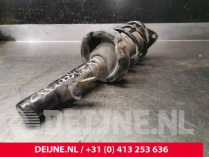 Volvo V40 Stoßdämpferstrebe rechts vorne O216071 foto 3