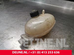 Renault Master Ausgleichsbehälter O216085 foto 2