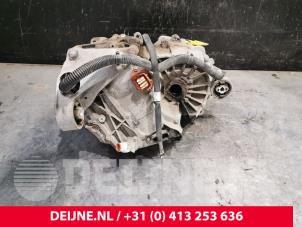 Tesla Model 3 Elektromotor Elektro-Auto O216183 foto 3
