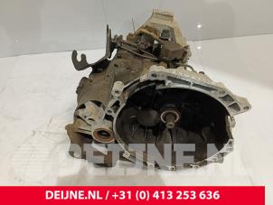 Volvo V70 Gearbox O216252 photo 2