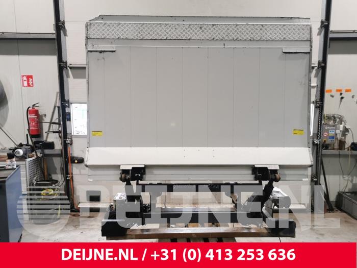 Renault Master Ladepaneel (Floor Flap) O216274
