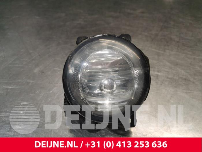 Opel Vivaro Nebelscheinwerfer rechts vorne O216299