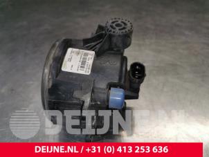 Opel Vivaro Nebelscheinwerfer rechts vorne O216299 foto 3