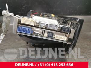 Gebruikte Computer boord Tesla Model 3 EV AWD Prijs € 850,00 Margeregeling aangeboden door van Deijne Onderdelen Uden B.V.