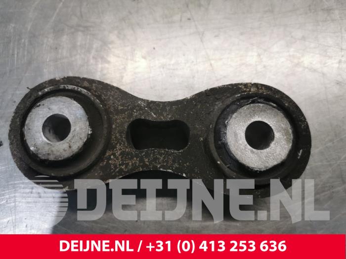Tesla Model S Draagarm rechts-achter O216427