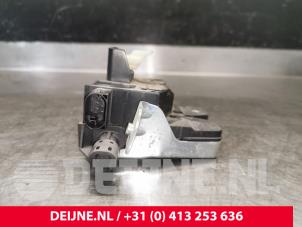 Mercedes Vito Slotmechaniek achterdeur Bus-Bestel O216434 foto 2