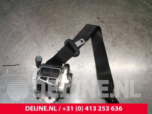 Polestar 2 Veiligheidsgordel links-achter O216435 foto 2