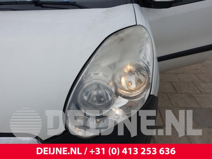 Opel Combo Scheinwerfer links O216555