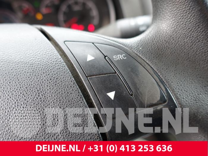 Opel Combo Lenkrad O216580