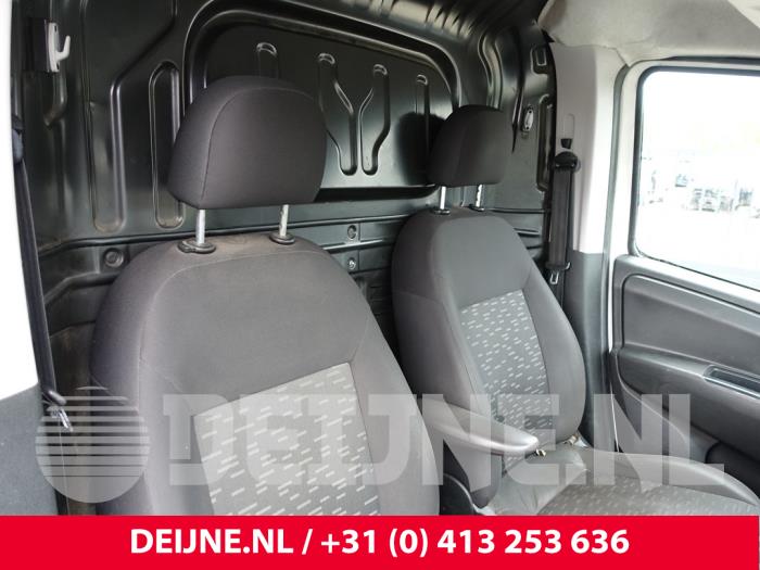 Opel Combo Sicherheitsgurt rechts vorne O216585