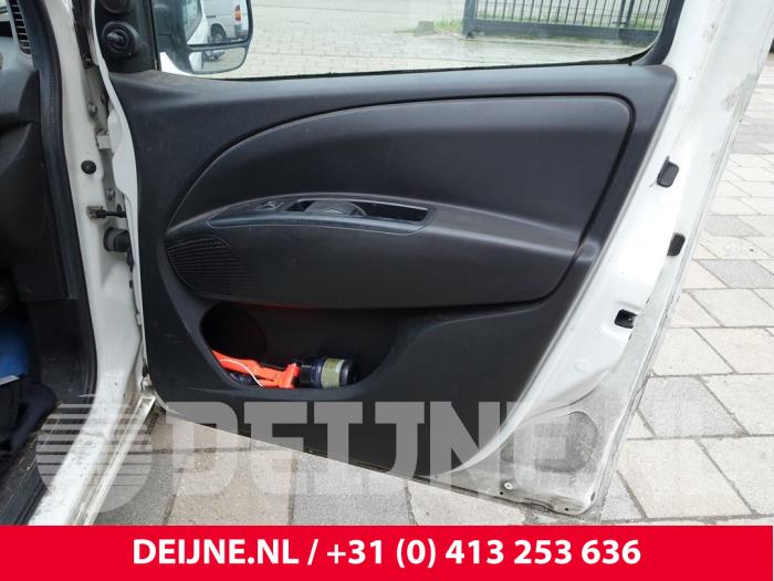 Opel Combo Türschlossmechanik 2-türig rechts O216594