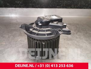 Tesla Model 3 Kachel Ventilatiemotor O216604 foto 2