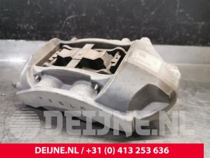 Tesla Model 3 Bremszange links vorne O216609 foto 2