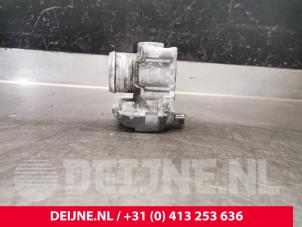 Volvo V40 Gasklephuis O216622 foto 3