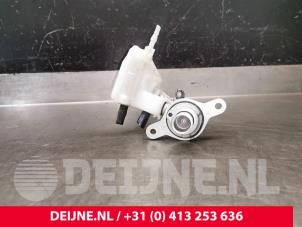 Peugeot Partner Master cylinder O216623 photo 3