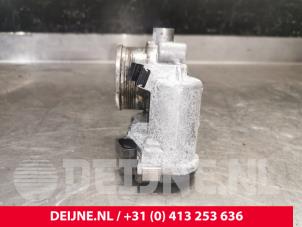 Volvo V60 Throttle body O216657 photo 2