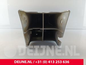 Tesla Model 3 Chassisstreifen vorne O216674 foto 3