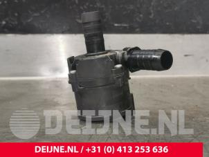 Ford Transit Additional water pump O216681 photo 2