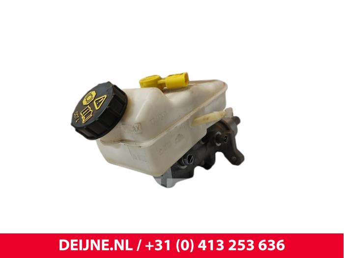 Gebruikte Hoofdremcilinder Volkswagen Transporter T6 2.0 TDI 150 Prijs € 48,40 Inclusief btw aangeboden door van Deijne Onderdelen Uden B.V.