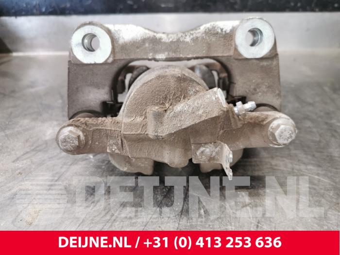 Volkswagen Transporter Bremszange links vorne O216746