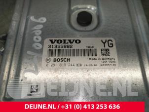 Volvo V60 Engine management computer O216801 photo 3