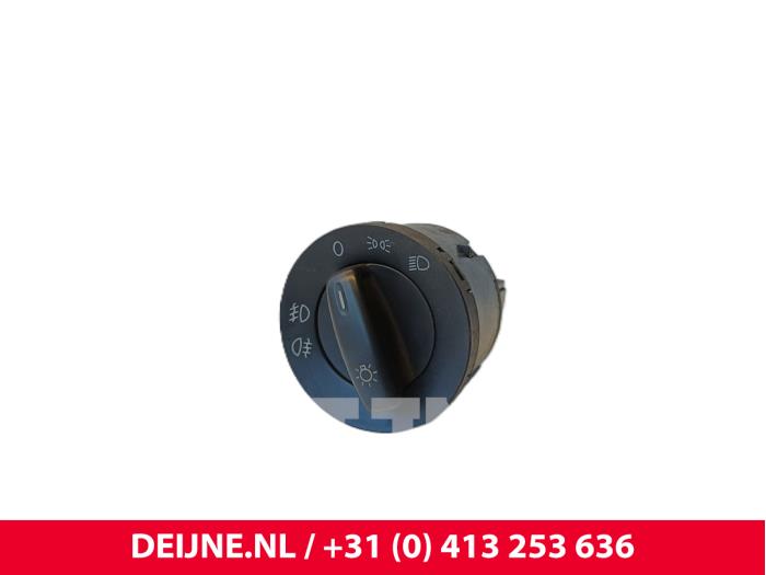 Volkswagen Amarok Light switch O216850
