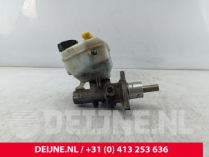 Gebruikte Hoofdremcilinder Volkswagen Amarok 2.0 BiTDI 16V 140 4Motion Prijs € 54,45 Inclusief btw aangeboden door van Deijne Onderdelen Uden B.V.