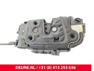 Volkswagen Amarok Türschlossmechanik 4-türig rechts hinten O216974 foto 3