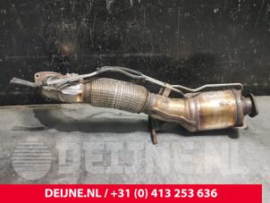 Gebruikte Roetfilter Volvo V60 II (ZW) 2.0 B3 16V Mild Hybrid Prijs € 600,00 Margeregeling aangeboden door van Deijne Onderdelen Uden B.V.