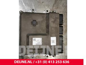Gebruikte Computer Motormanagement Volvo V60 II (ZW) 2.0 B3 16V Mild Hybrid Prijs € 350,00 Margeregeling aangeboden door van Deijne Onderdelen Uden B.V.