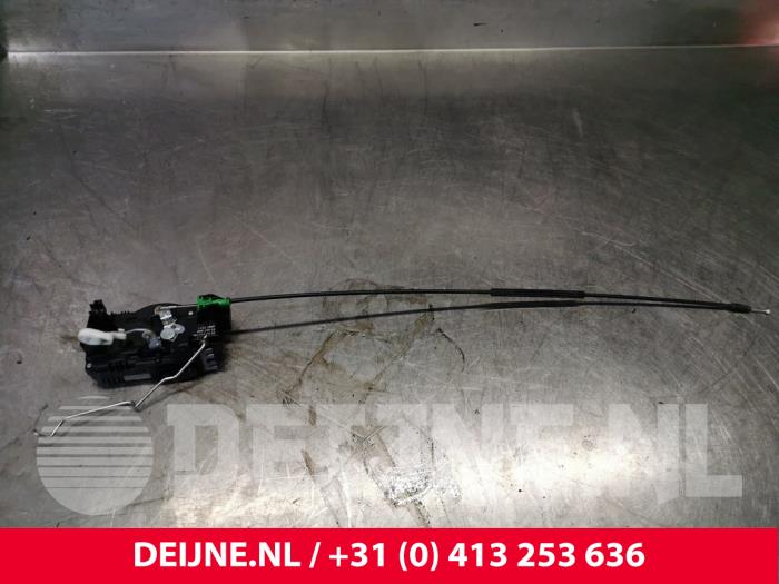 Opel Combo Schließmechanik Hecktür Bus-Lieferwagen O217191