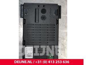 Volkswagen Transporter AUX/USB aansluiting O217199 foto 2
