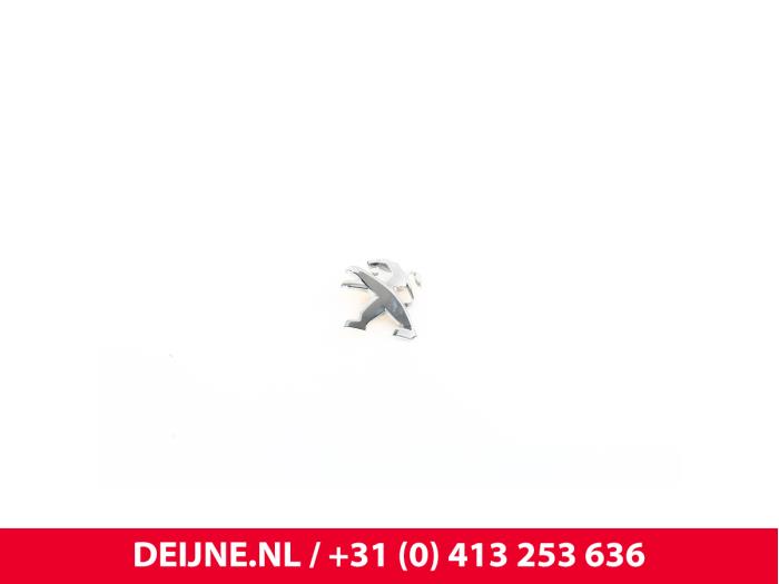 Peugeot Partner Embleem O9990002196