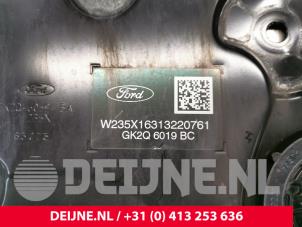 Ford Transit Distributiedeksel O217252 foto 2