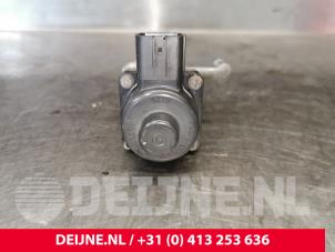 Volvo C30 AGR Ventil O217273 foto 2