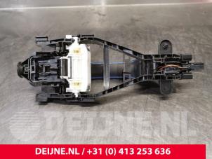 Volvo XC40 Rear door handle 4-door, right O217370 photo 3