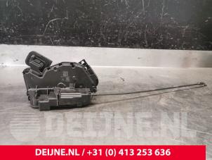 Volkswagen Crafter Deurslot Mechaniek 2Deurs rechts O217448 foto 2