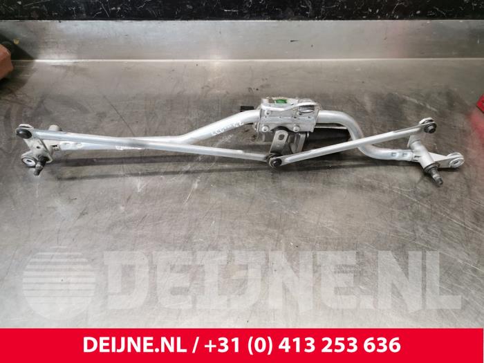Volkswagen Transporter Scheibenwischermotor+Mechanik O217479
