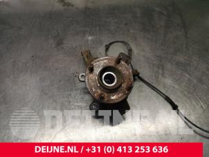 Nissan NV200 Achsschenkel links vorne O217553 foto 2