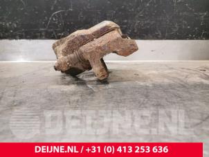 Nissan NV200 Front brake calliper, left O217561 photo 2