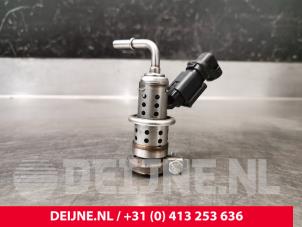 Citroen Berlingo Adblue pomp O217626 foto 2