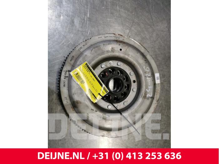 Gebruikte Starterkrans Volvo XC40 (XZ) 1.5 T4 Plug-in Hybrid 12V Prijs € 550,00 Margeregeling aangeboden door van Deijne Onderdelen Uden B.V.