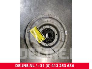 Gebruikte Starterkrans Volvo XC40 (XZ) 1.5 T4 Plug-in Hybrid 12V Prijs € 550,00 Margeregeling aangeboden door van Deijne Onderdelen Uden B.V.