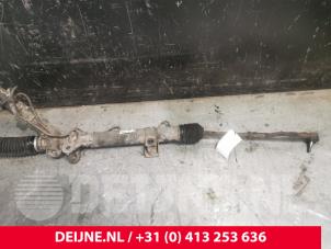 Opel Vivaro Power steering box O217698 photo 3