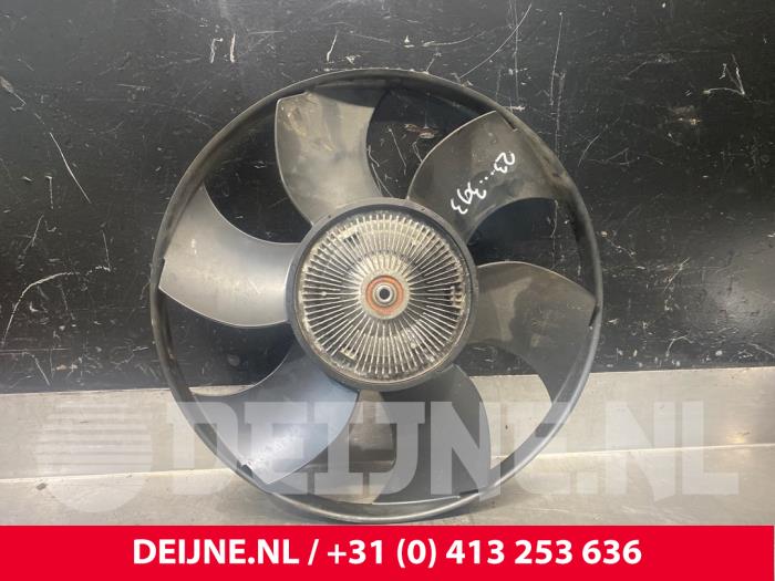 Gebruikte Viscosekoppeling koelvin Volkswagen Crafter 2.5 TDI 30/32/35 Prijs € 72,60 Inclusief btw aangeboden door van Deijne Onderdelen Uden B.V.