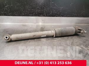 Gebruikte Schokdemper links-achter Tesla Model 3 EV AWD Prijs € 72,60 Inclusief btw aangeboden door van Deijne Onderdelen Uden B.V.